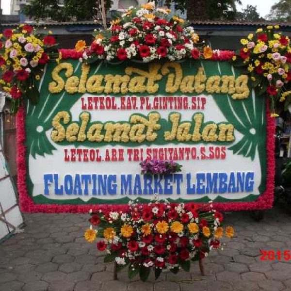 Bunga papan sukses S105