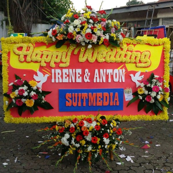 Bunga Papan Selamat Bahagia B1014